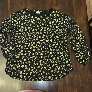 Black/metallic leopard shirt